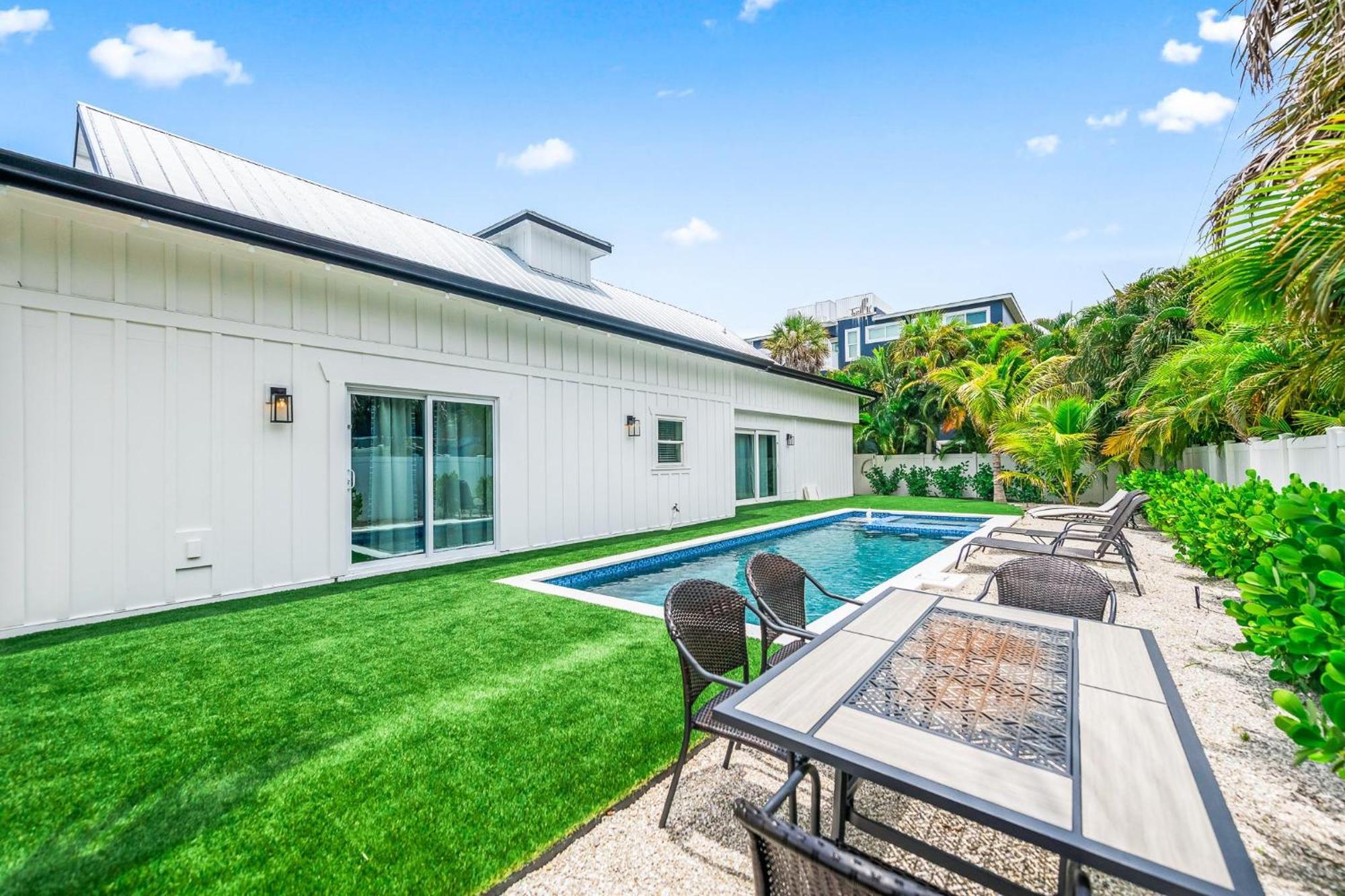 Honey I'M Holmes Villa Holmes Beach Exterior photo
