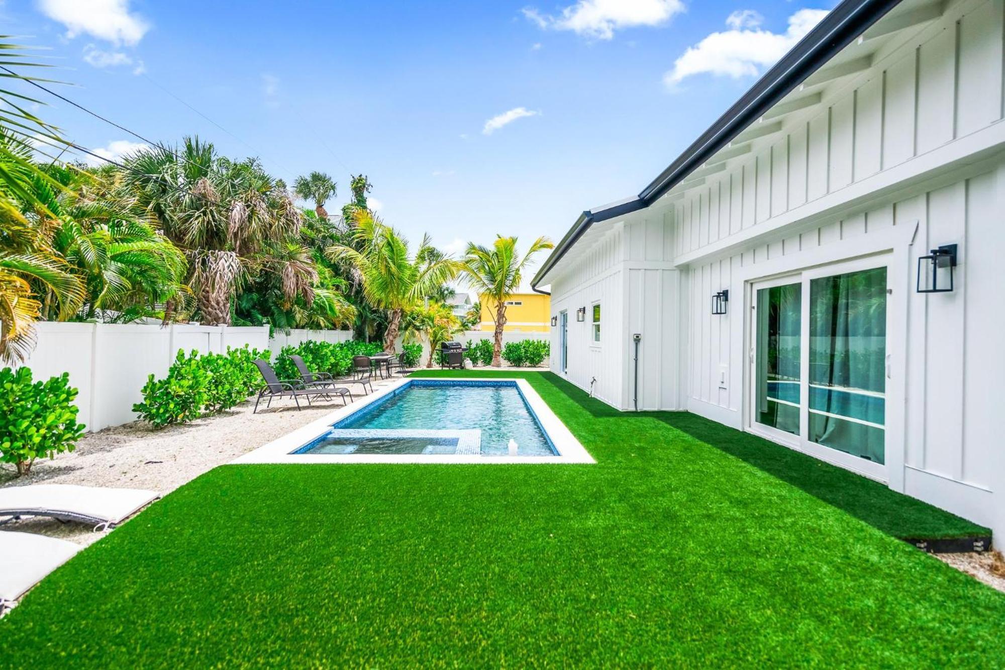Honey I'M Holmes Villa Holmes Beach Exterior photo